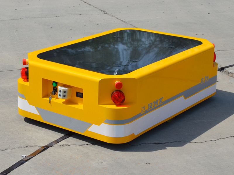 Robô de manuseio de carrinho de transferência automatizado